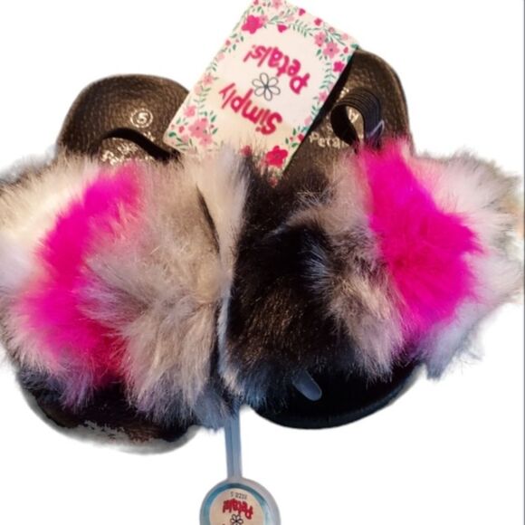 Little girls faux fur Sandal NWT Very Cute! - Picture 3 of 3